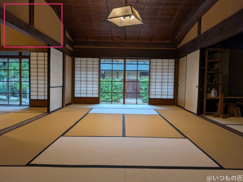 | モバイル比較レビュー.jp Google Pixel 10 カメラ
和室の中を撮影した一枚